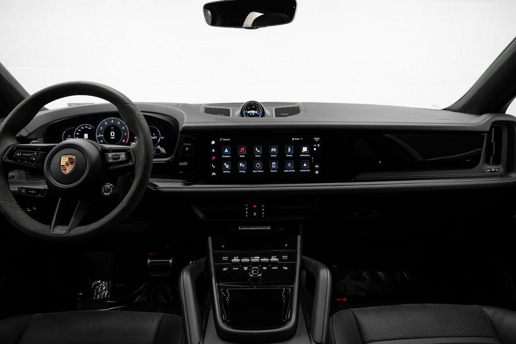 2025 Porsche Cayenne Coupe GTS