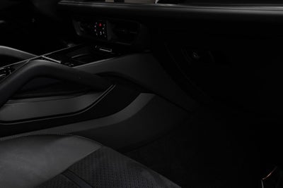 2025 Porsche Cayenne Coupe GTS