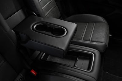 2025 Porsche Cayenne Coupe GTS