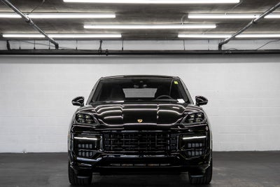 2025 Porsche Cayenne Coupe GTS