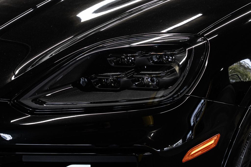 2025 Porsche Cayenne Coupe GTS