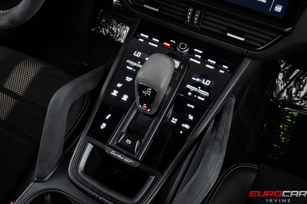 2022 Porsche Cayenne Coupe Turbo GT *HUGE CARBON OPTIONS * SPORT SEATS*