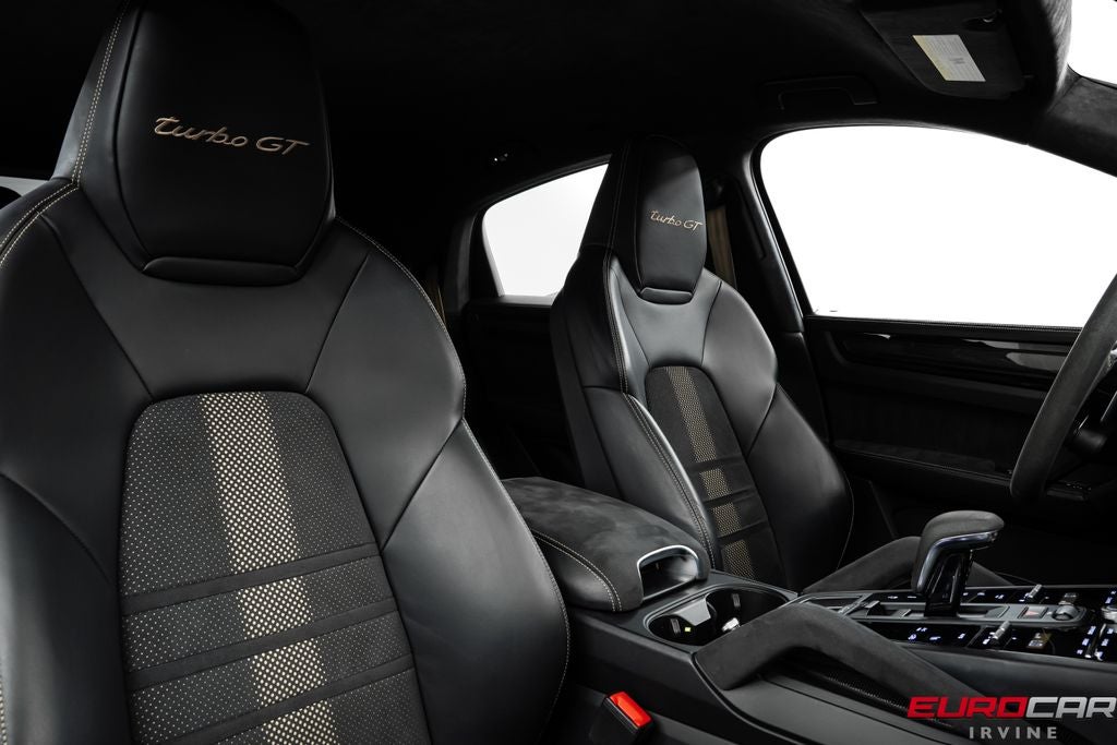 2022 Porsche Cayenne Coupe Turbo GT *HUGE CARBON OPTIONS * SPORT SEATS*