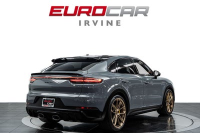 2022 Porsche Cayenne Coupe Turbo GT *HUGE CARBON OPTIONS * SPORT SEATS*