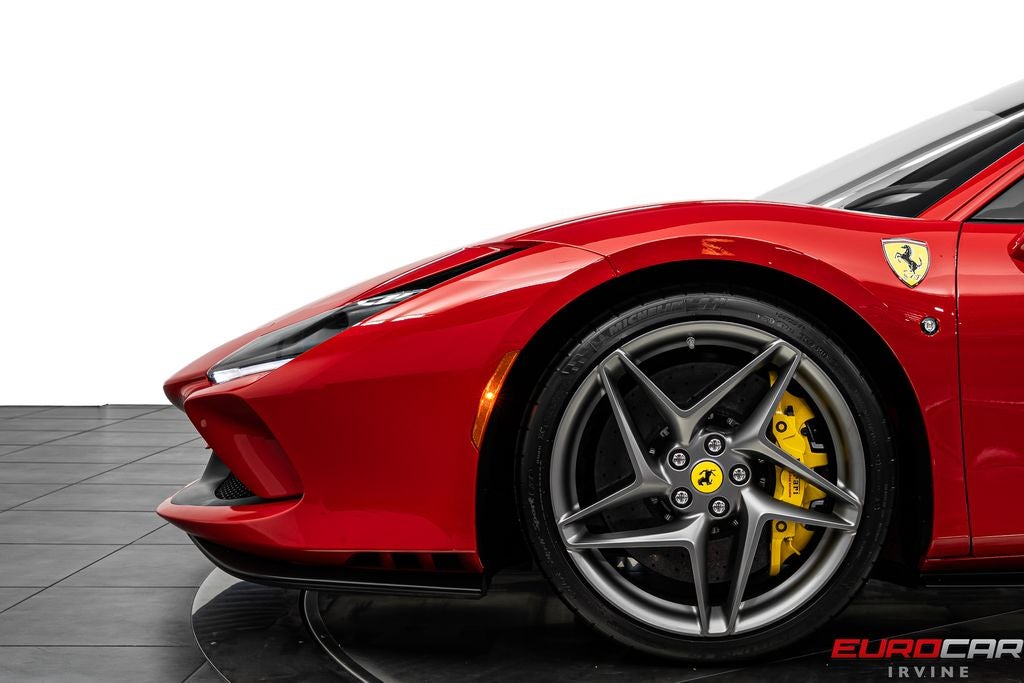 2021 Ferrari F8 Tributo *CARBON STEERING WHEEL * FULL ELECTRIC SEATS*
