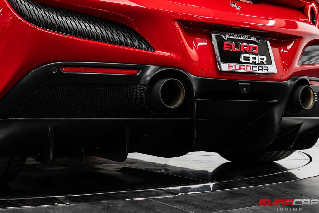 2021 Ferrari F8 Tributo *CARBON STEERING WHEEL * FULL ELECTRIC SEATS*