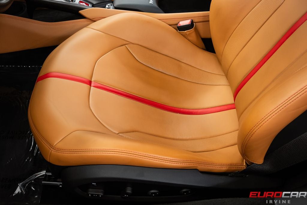 2021 Ferrari F8 Tributo *CARBON STEERING WHEEL * FULL ELECTRIC SEATS*