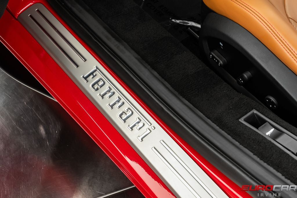 2021 Ferrari F8 Tributo *CARBON STEERING WHEEL * FULL ELECTRIC SEATS*