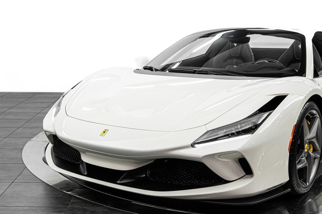 2022 Ferrari F8 Spider Base