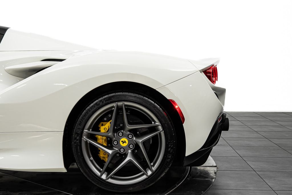 2022 Ferrari F8 Spider Base