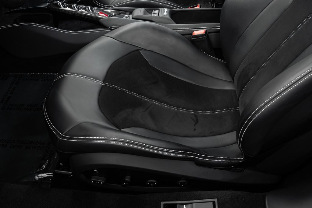 2022 Ferrari F8 Spider Base