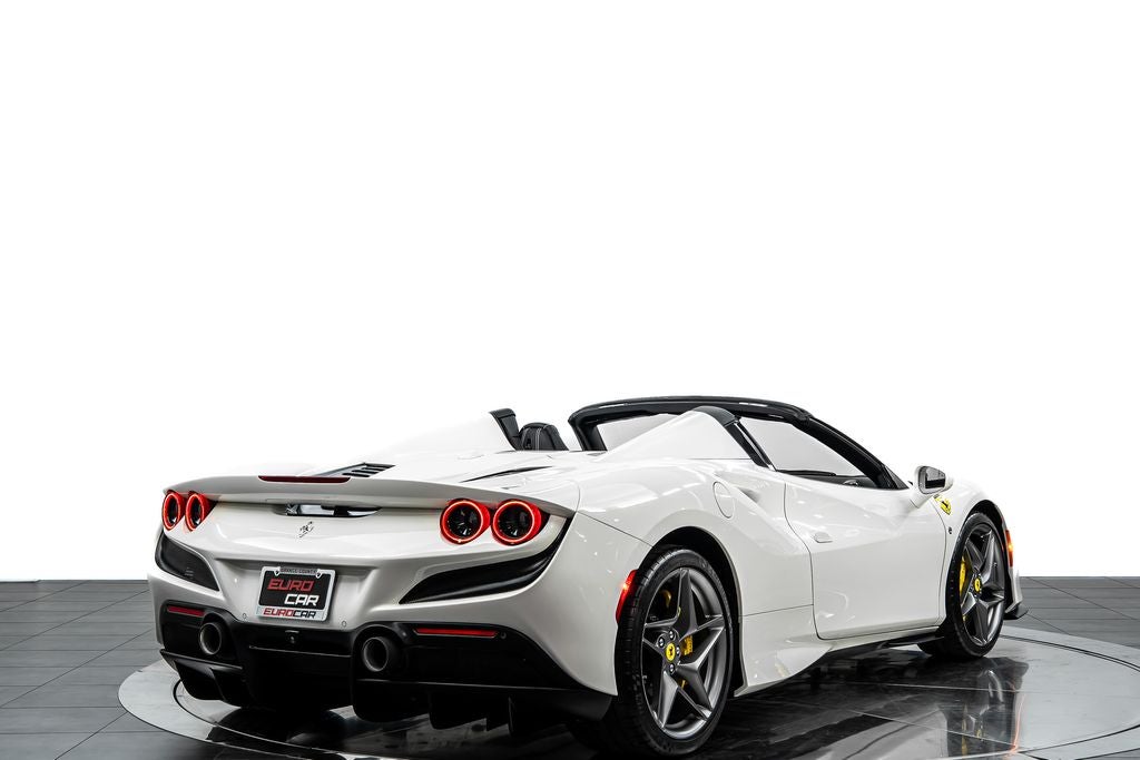 2022 Ferrari F8 Spider Base