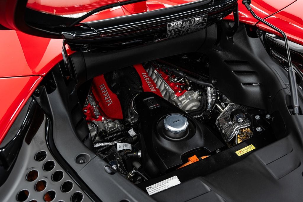 2023 Ferrari SF90 Spider Base