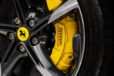 2023 Ferrari SF90 Spider Base