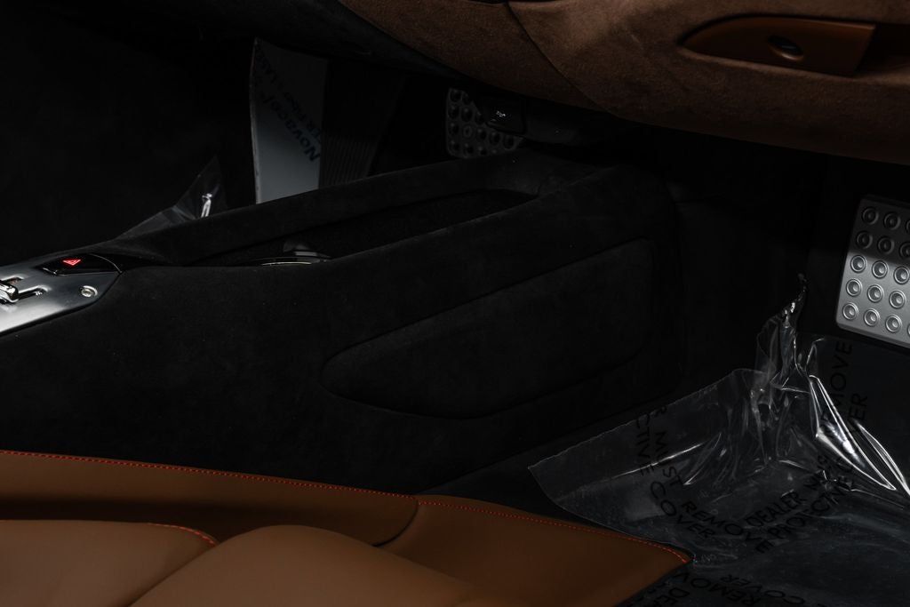 2023 Ferrari SF90 Spider Base