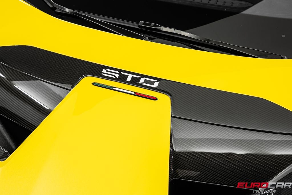 2022 Lamborghini Huracan STO *HUGE CARBON OPTIONS * FULL PPF*