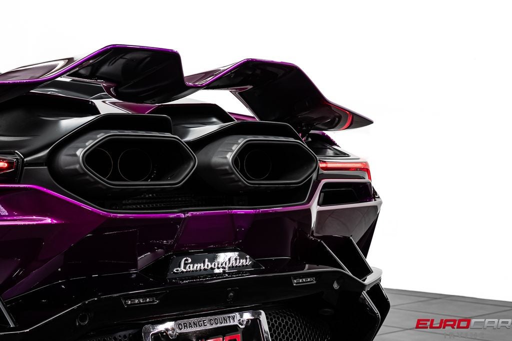 2025 Lamborghini Revuelto *HIGH GLOSS STYLE PACK * FULL PPF*