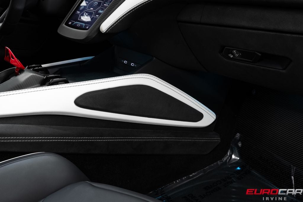 2025 Lamborghini Revuelto *HIGH GLOSS STYLE PACK * FULL PPF*