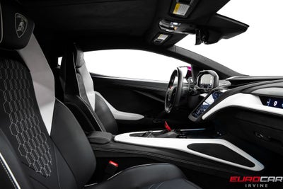 2025 Lamborghini Revuelto *HIGH GLOSS STYLE PACK * FULL PPF*