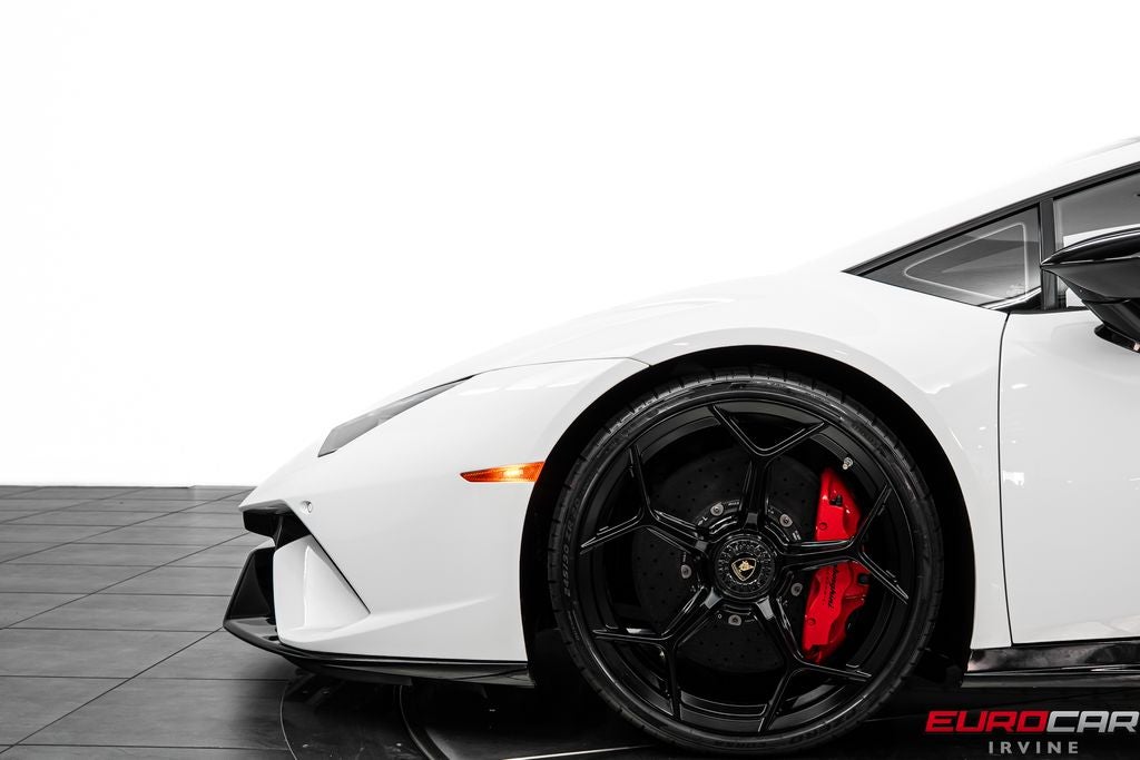 2018 Lamborghini Huracan Performante AWD *FORGED CARBON OPTIONS*