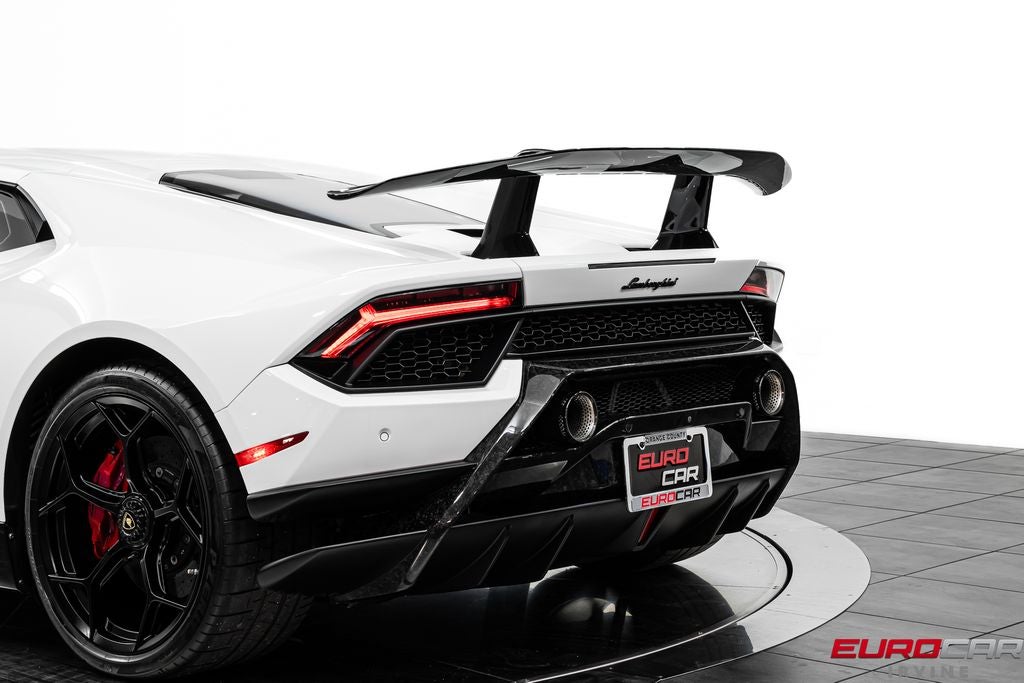 2018 Lamborghini Huracan Performante AWD *FORGED CARBON OPTIONS*