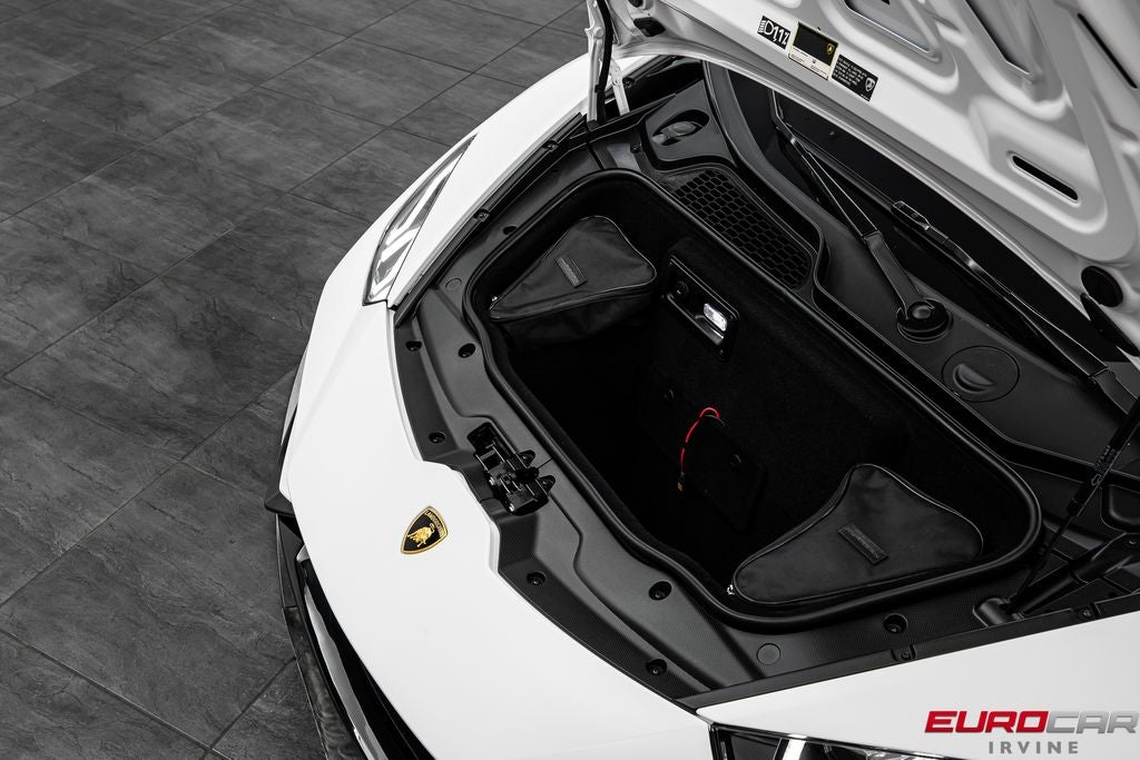 2022 Lamborghini Huracan EVO AWD *FULL ELECTRIC SEATS * FULL MATTE PPF*