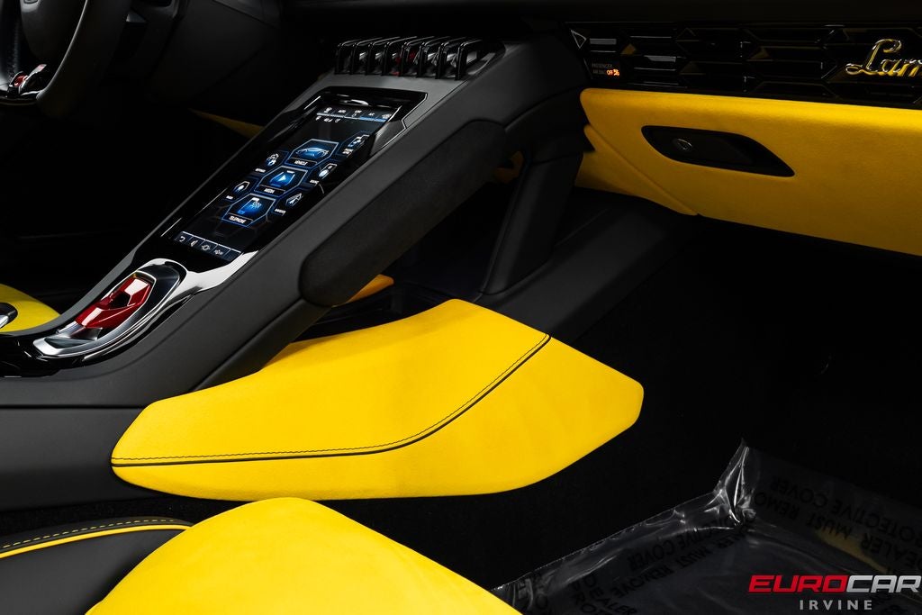 2022 Lamborghini Huracan EVO AWD *FULL ELECTRIC SEATS * FULL MATTE PPF*