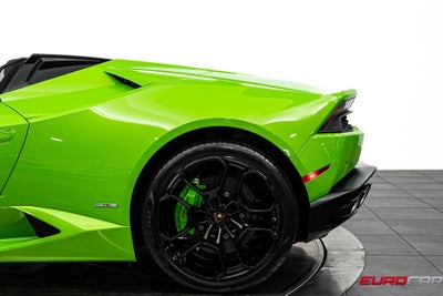 2017 Lamborghini Huracan LP610-4 Spyder *FULL ELECTRIC SEATS * FRONT LIFT*