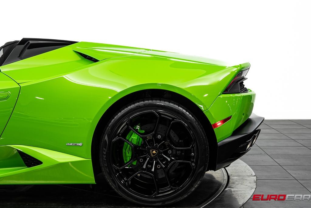 2017 Lamborghini Huracan LP610-4 Spyder *FULL ELECTRIC SEATS * FRONT LIFT*