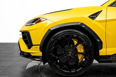 2023 Lamborghini Urus Performante