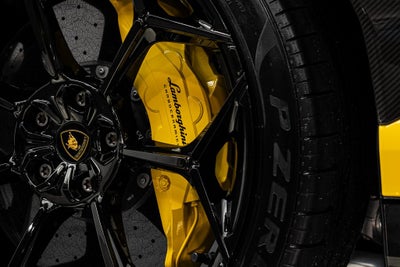 2023 Lamborghini Urus Performante