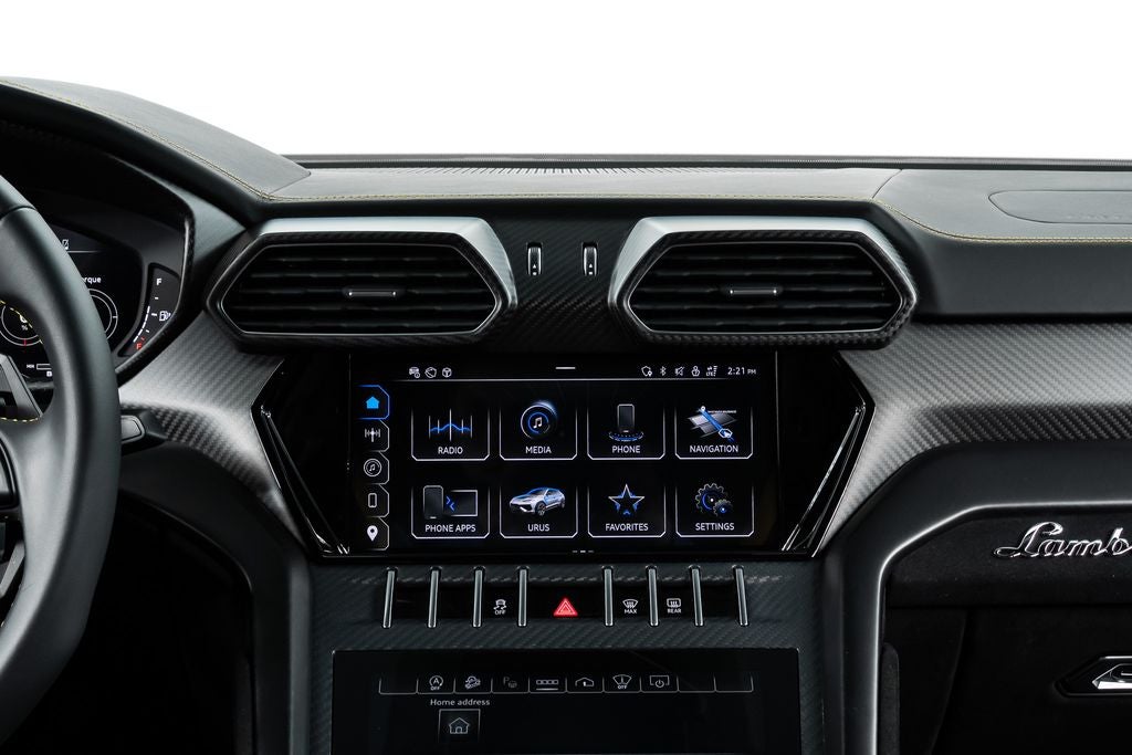 2023 Lamborghini Urus Performante