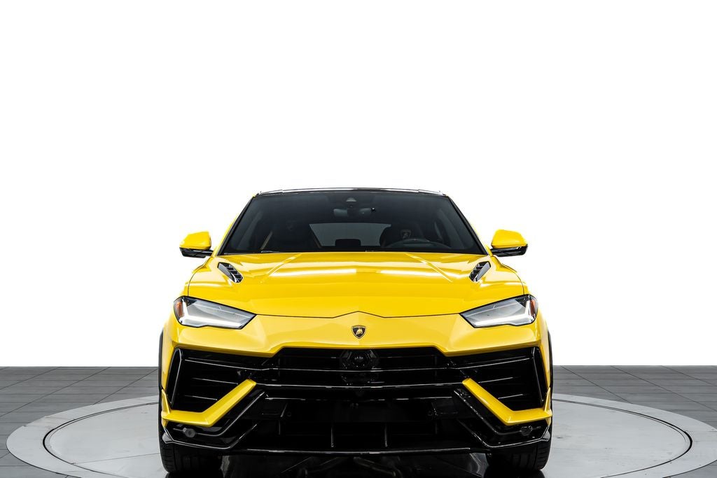 2023 Lamborghini Urus Performante