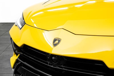 2023 Lamborghini Urus Performante